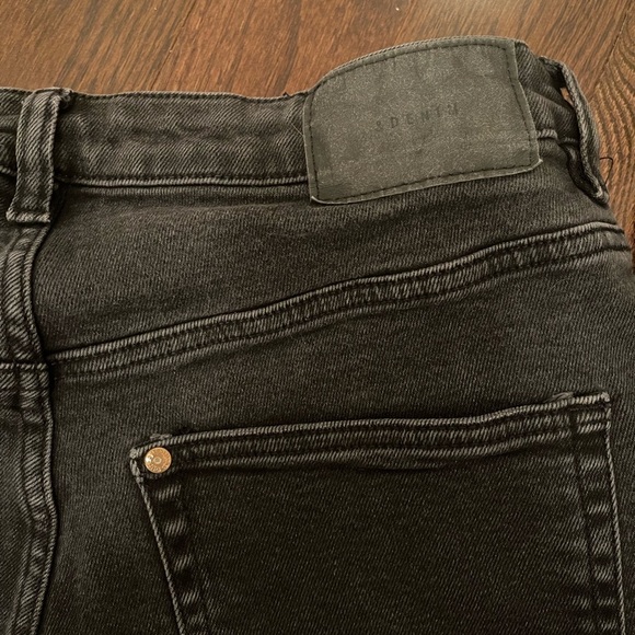 H&M Vintage High Rise Skinny Jean - Picture 3 of 4